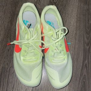 Big girls sprinting track shoes